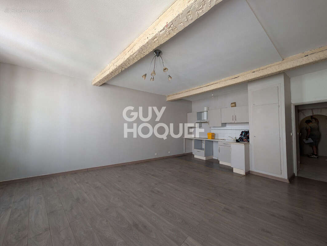 Appartement Tarascon 2 pièces 50.23 m2 - photo 2