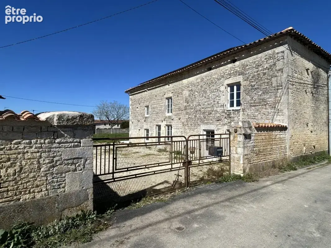 Maison rénovée 4 chambres avec dépendance, garage et perform - photo 2