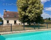 Maison à MEZIDON-CANON