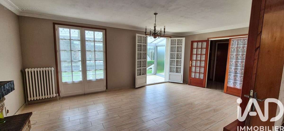 Photo 6 - Maison à PLOUNEVEZEL