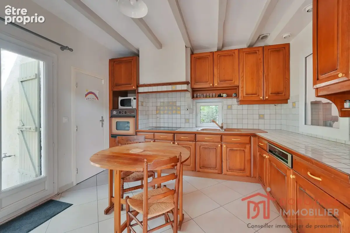 Maison 8 pièces 141 m² à vendre à Marolles-En-Brie (94440) - photo 6
