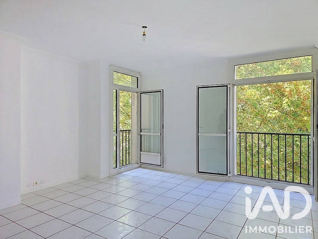 Photo 1 - Appartement à RIS-ORANGIS
