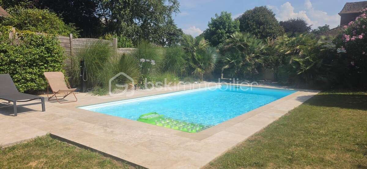Maison à BIZANOS
