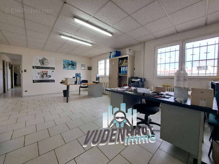 Commerce à PORTET-SUR-GARONNE