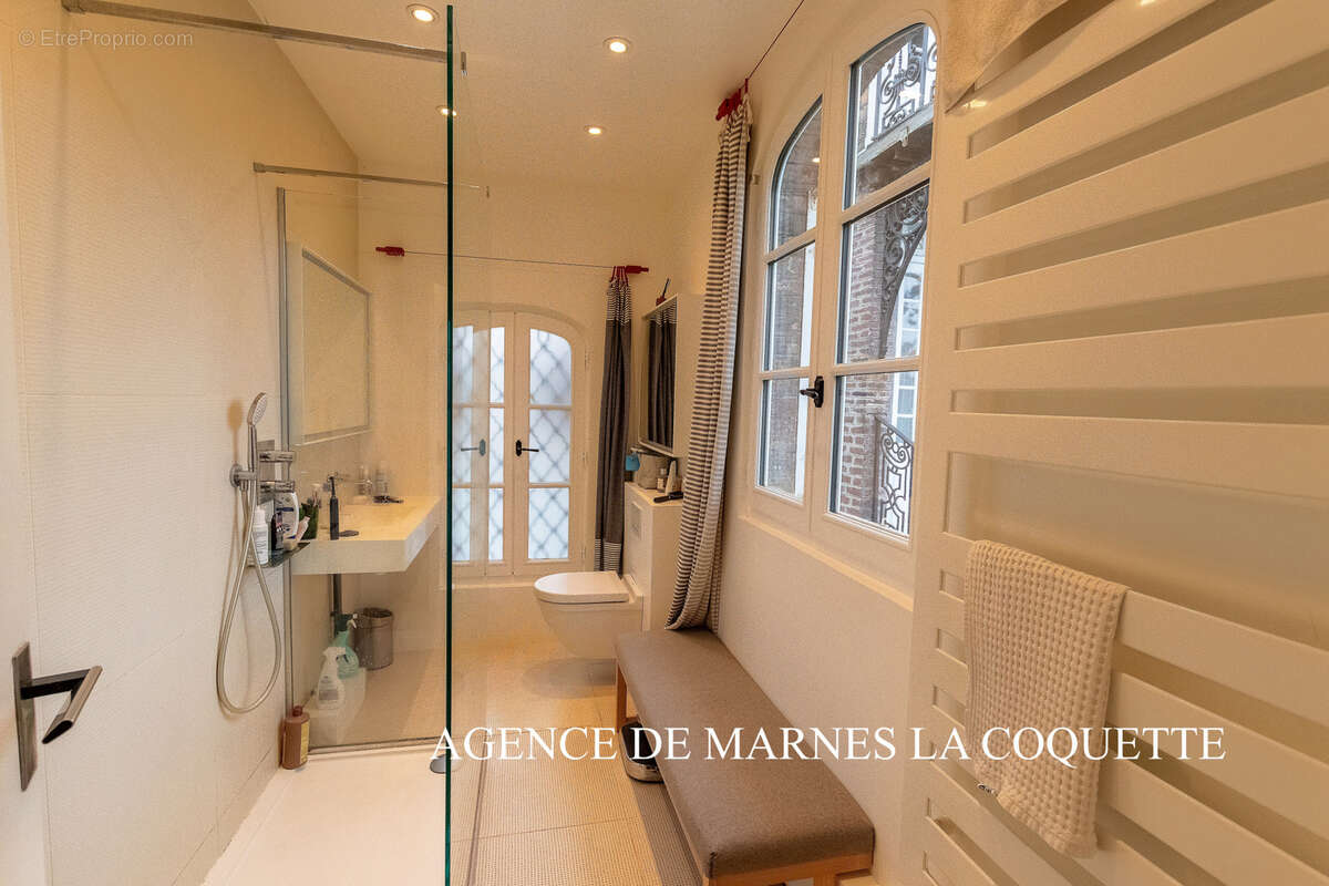 Maison à VAUCRESSON