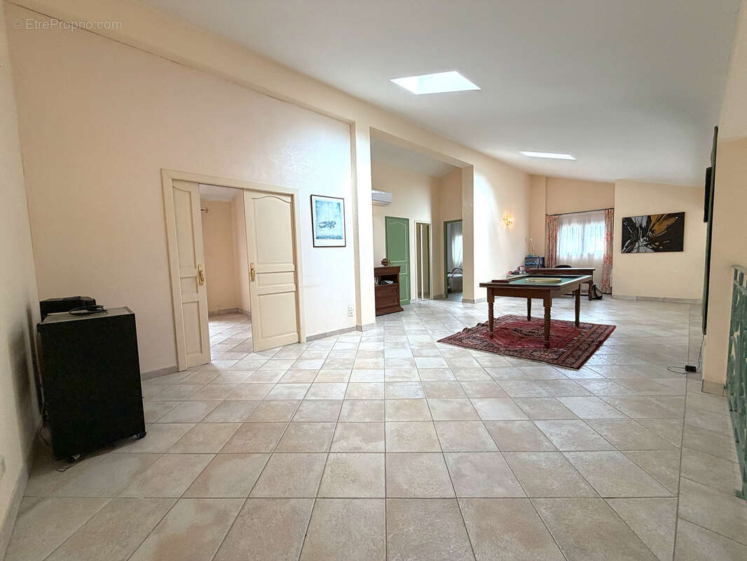 Maison à SAINT-CYPRIEN