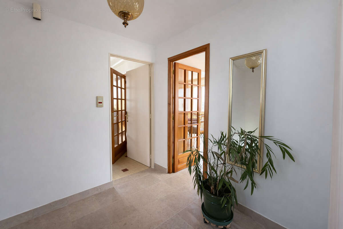 Maison à JARVILLE-LA-MALGRANGE