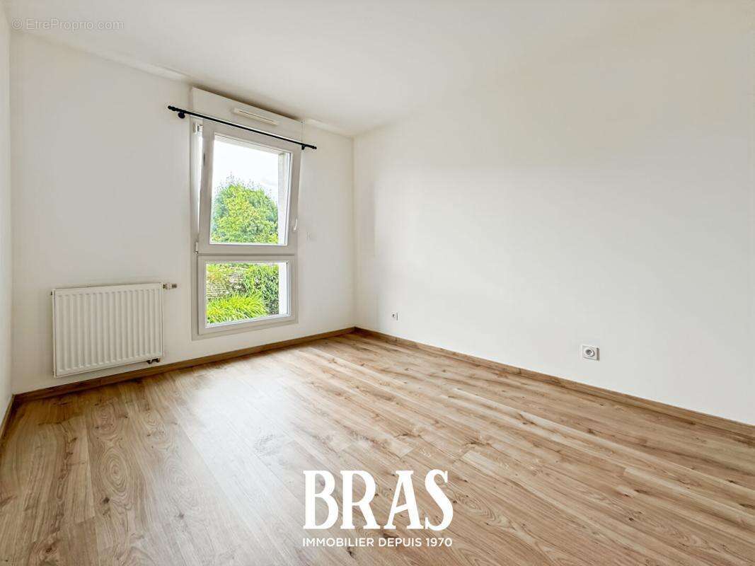 Appartement à BOUGUENAIS