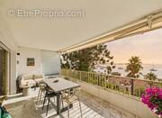 Appartement à VALLAURIS