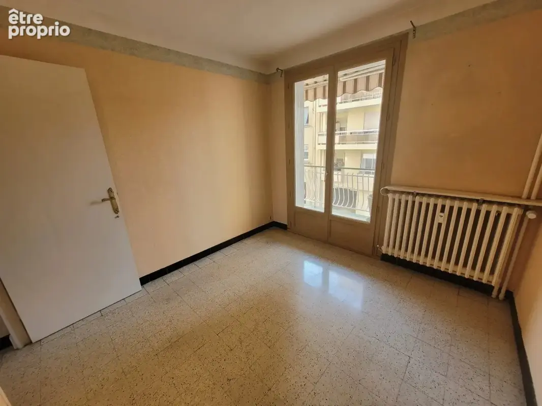 Appartement proche gare avec parking et garage - 3 pièces - 70 m² - photo 9