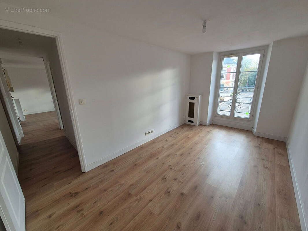 Appartement à RAMBOUILLET