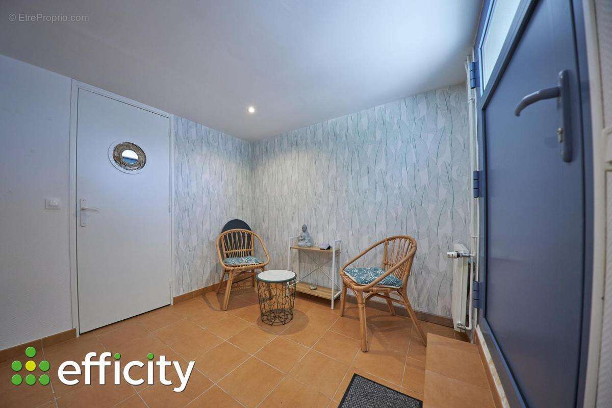 Maison à LES PONTS-DE-CE