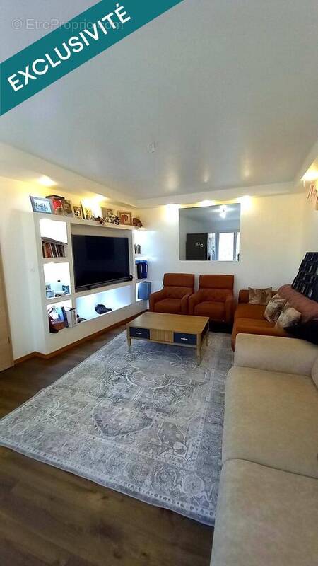 Photo 1 - Maison à NEUVES-MAISONS