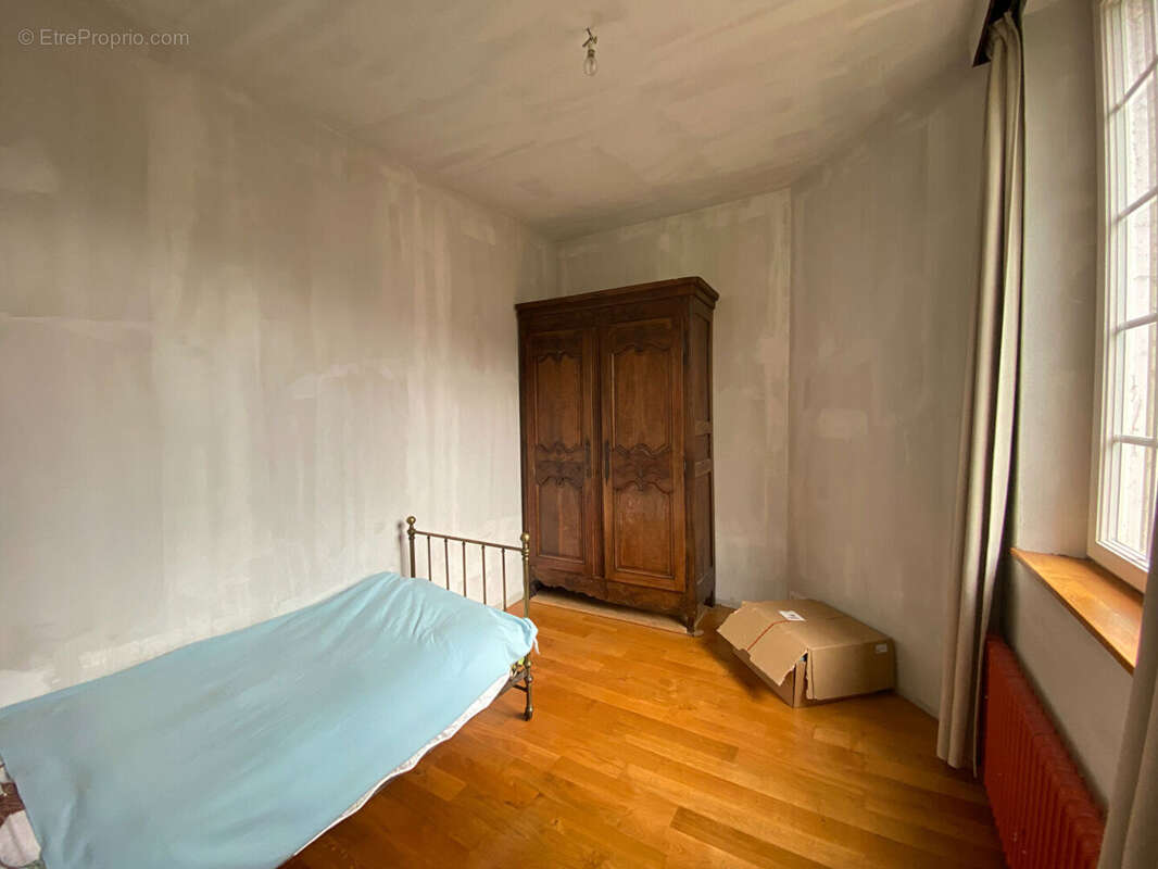 Maison à COULOMMIERS