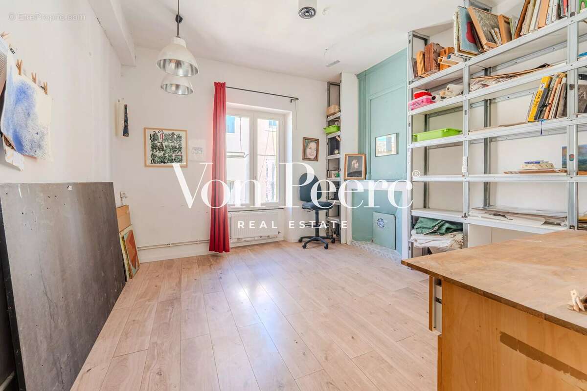 Maison à VILLENEUVE-LES-AVIGNON