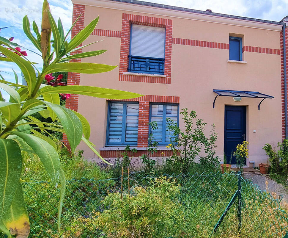 Maison à CARRIERES-SUR-SEINE