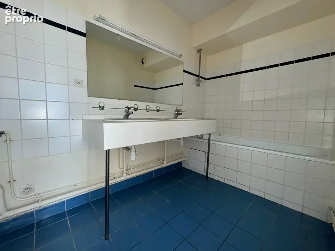 Appartement Vandoeuvre Les Nancy 4 pièce(s) 94.07 m2 - photo 4