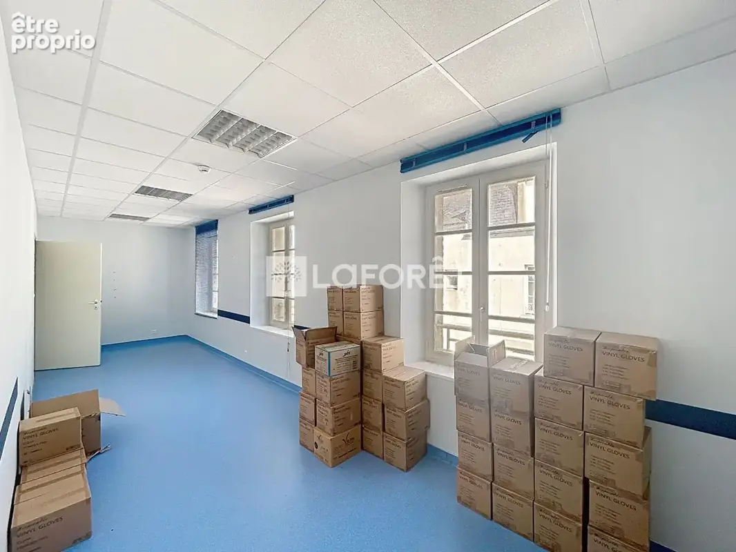 A SAISIR! Immeuble Josselin 25 pièce(s) 550 m2 - photo 13