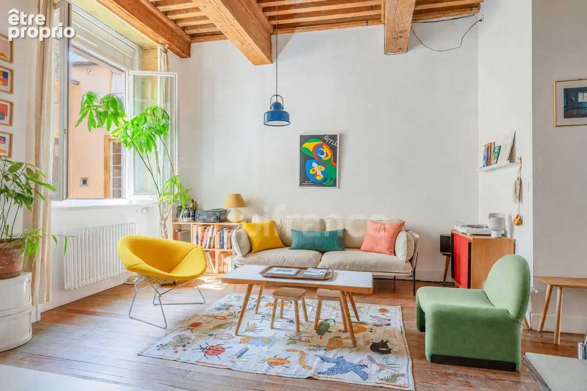 Appartement à vendre 4 pièces LYON 1ER ARRONDISSEMENT (69) - photo 2