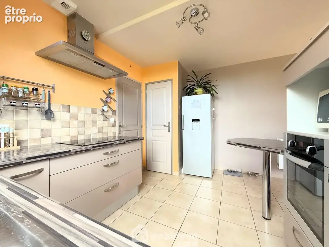 Maison 5 pièces 85 m² à vendre à Tredrez-Locquemeau (22300) - photo 7