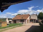 Photo 1 - Maison à POUILLY-SOUS-CHARLIEU
