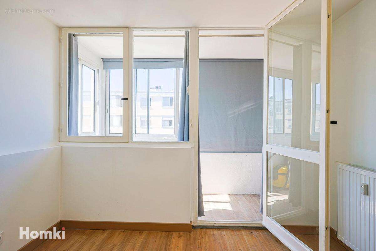 Appartement à BILLERE