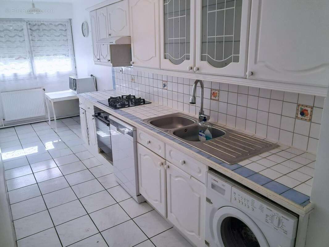 Photo 2 - Appartement à VILLEURBANNE