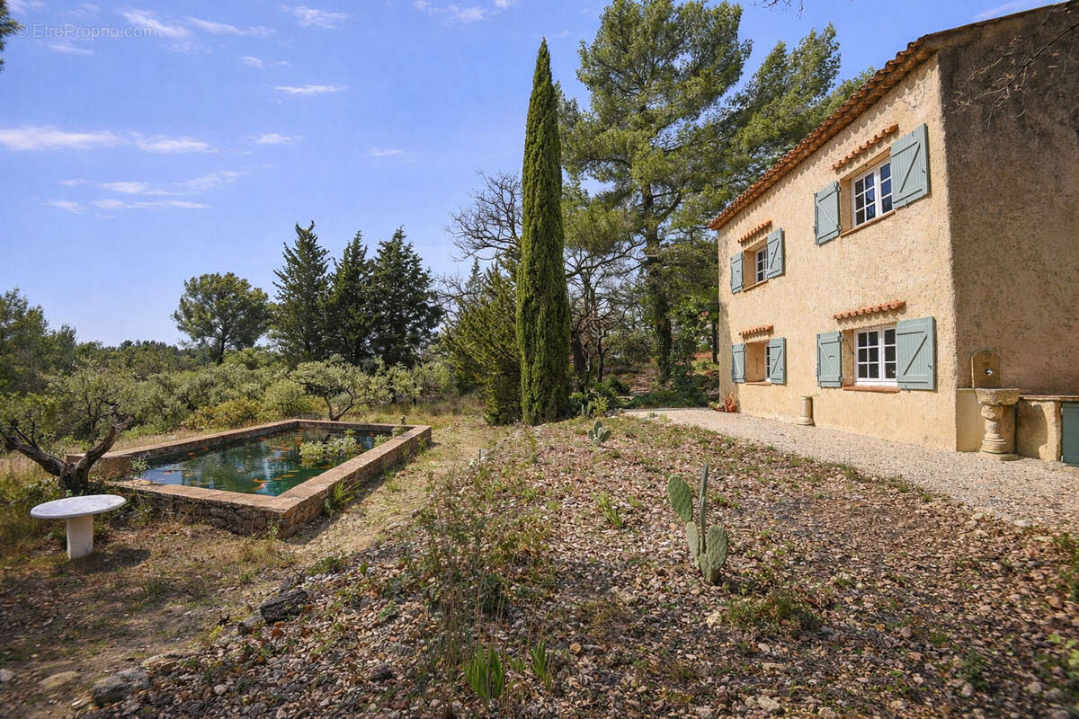 Maison à TOURTOUR