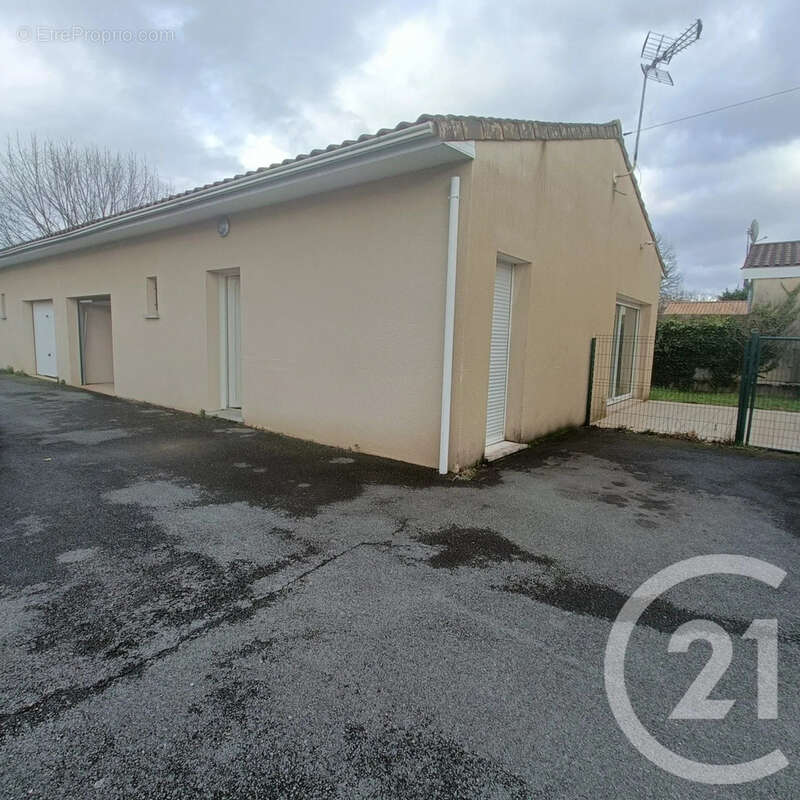 Maison à SAINT-ANDRE-DE-CUBZAC