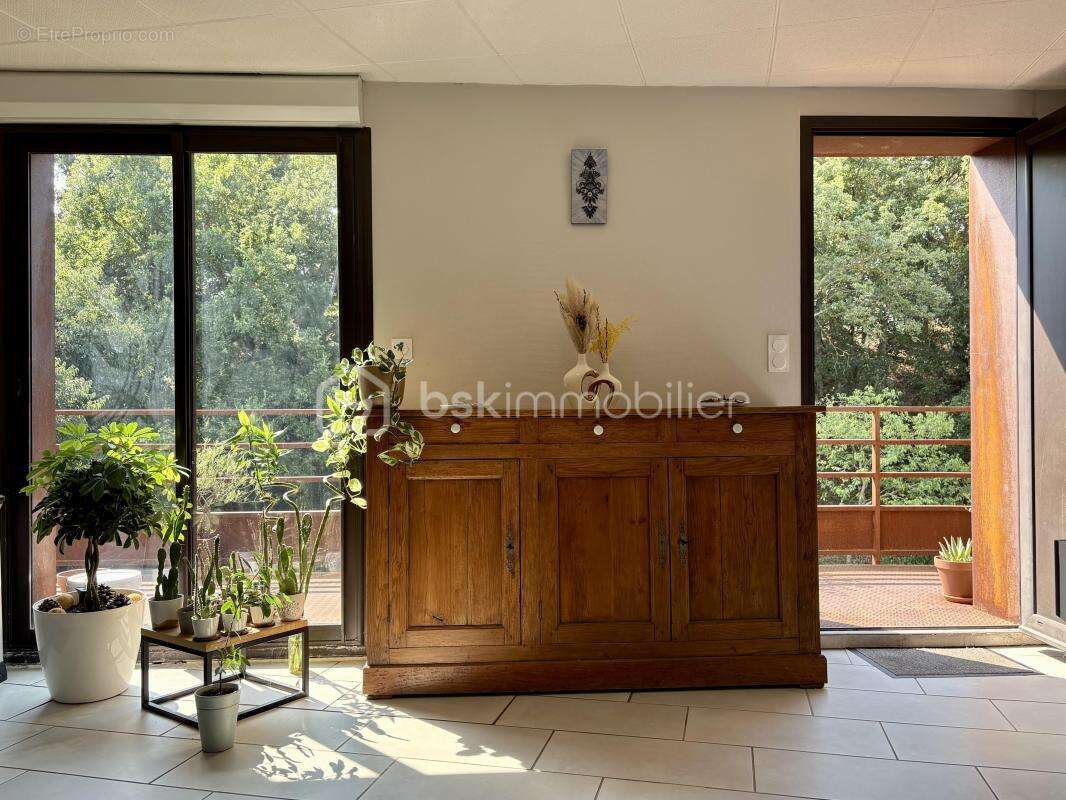 Entre Mer et Montagne, une Villa Unique au Cœur d’un Écrin d’Oliviers - photo 17