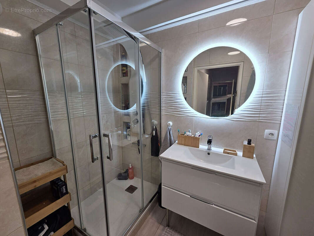 Appartement à LIEUSAINT