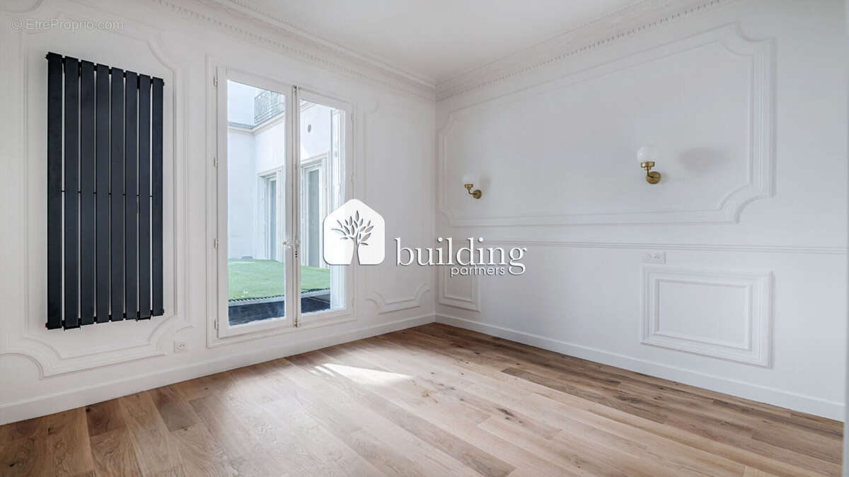 Appartement à PARIS-9E