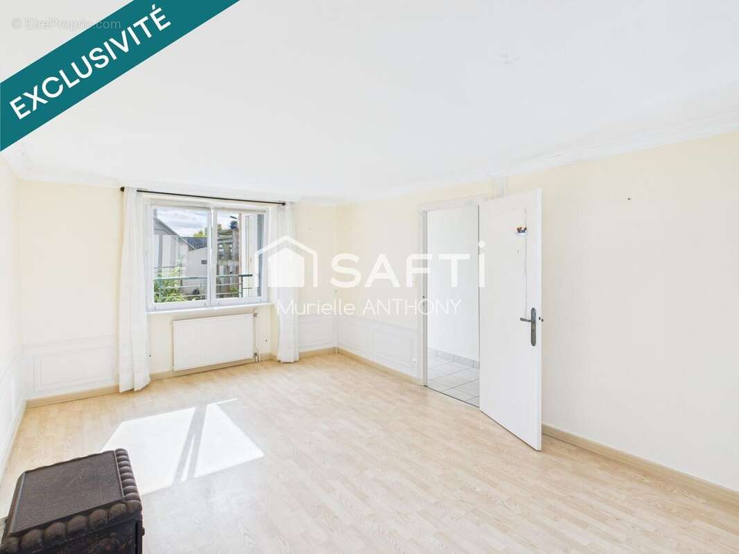 Photo 3 - Appartement à LANDIVISIAU
