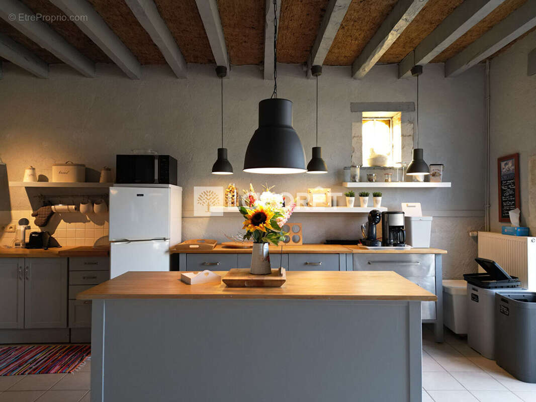 Maison à MARCILLY-SUR-VIENNE