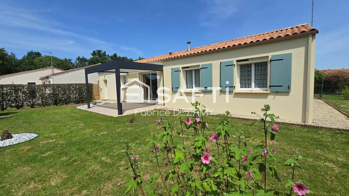 Photo 1 - Maison à MAREUIL-SUR-LAY-DISSAIS