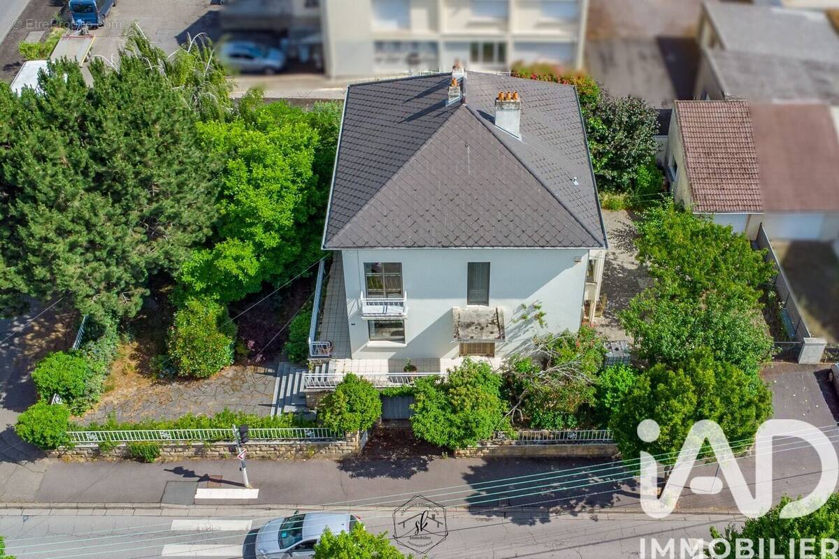 Photo 1 - Maison à MAIZIERES-LES-METZ