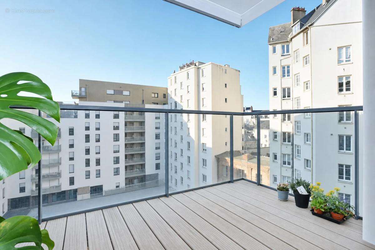 Superbe T3 avec terrasse au centre de Rennes - photo 2