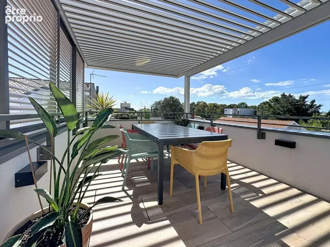 Appartement À Vendre - photo 2