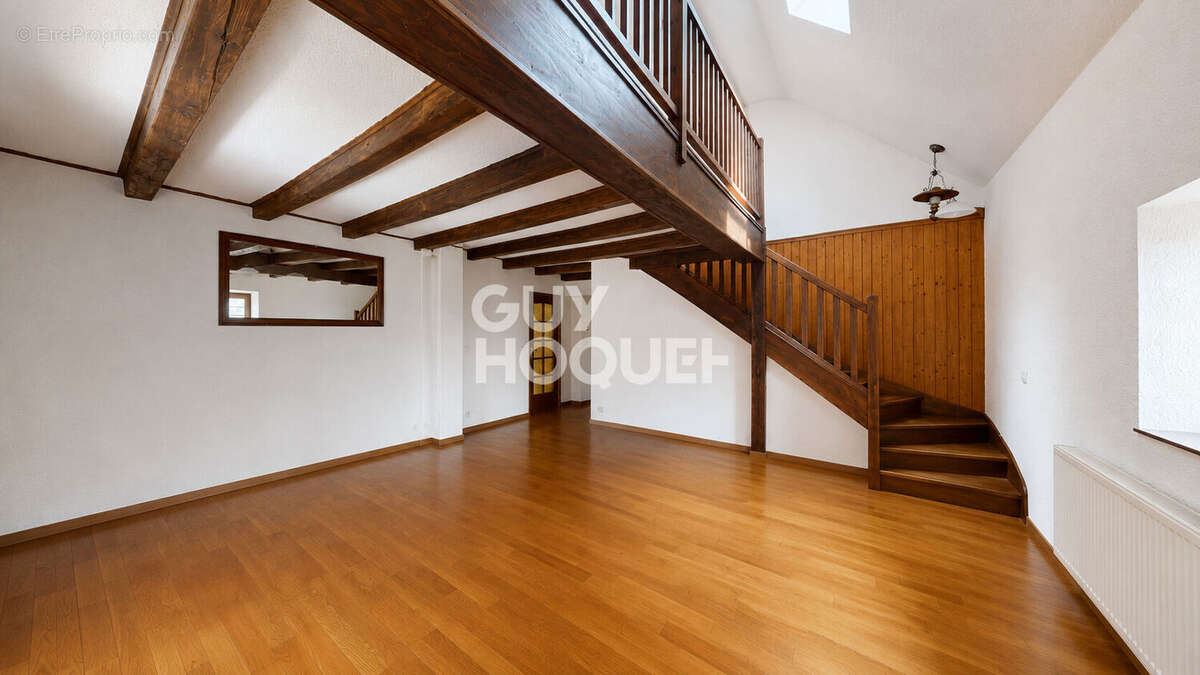Triplex à 2 pas du lac - 103,05 m² - Sous sol - Parking - photo 2