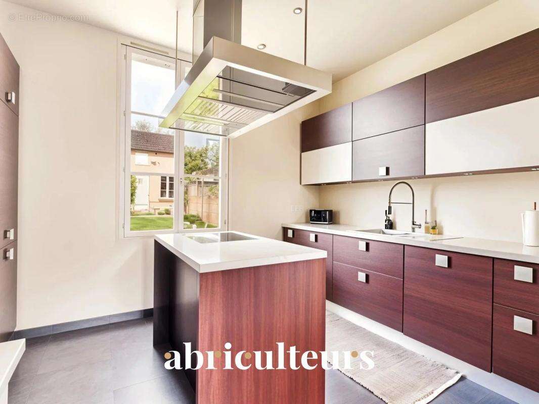Maison de caractère rénovée avec jardin en vente à Fresnoy-la-Rivière (60127) - photo 4
