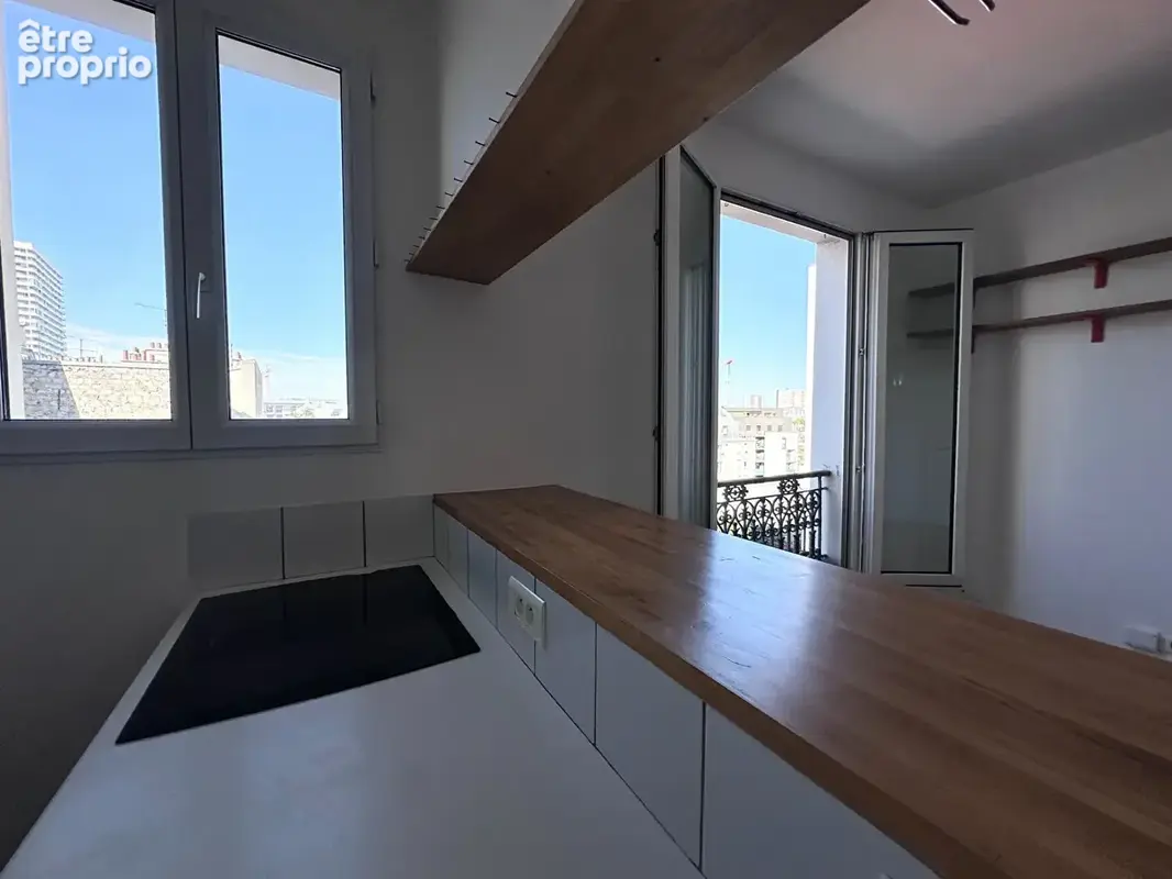 Marx dormoy, 2 pièces de charme au 5ème et dernier étage - photo 6