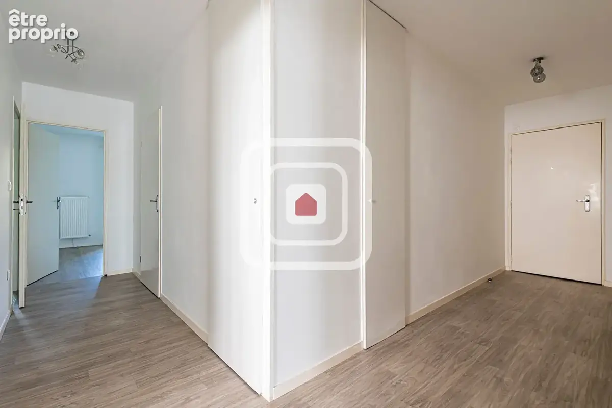 Appartement Bezannes 4 pièce(s) 84 m2 - photo 9