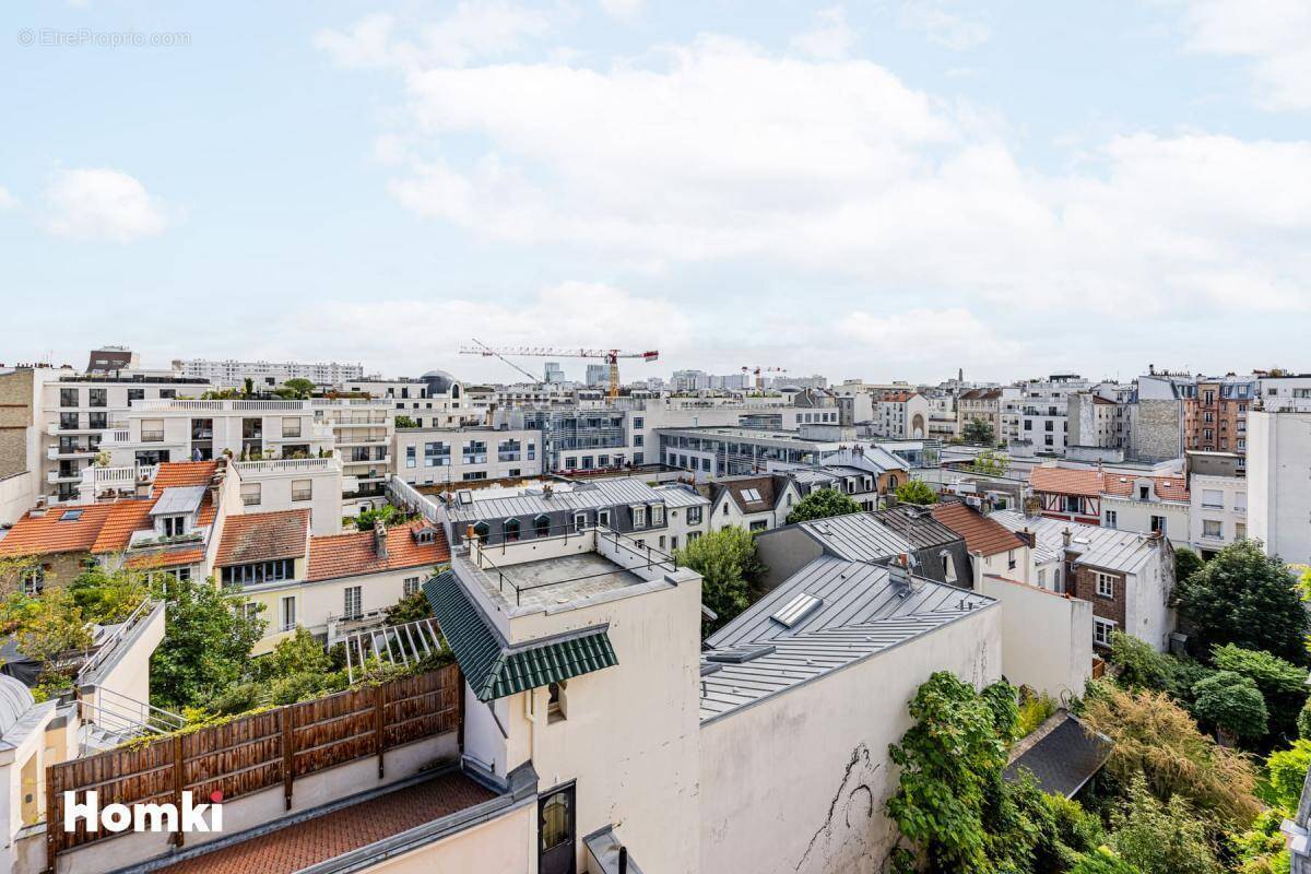 Appartement à LEVALLOIS-PERRET