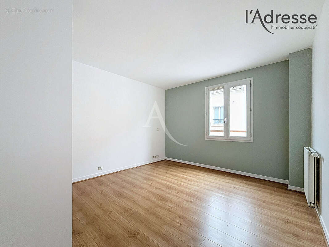 Appartement à SURESNES