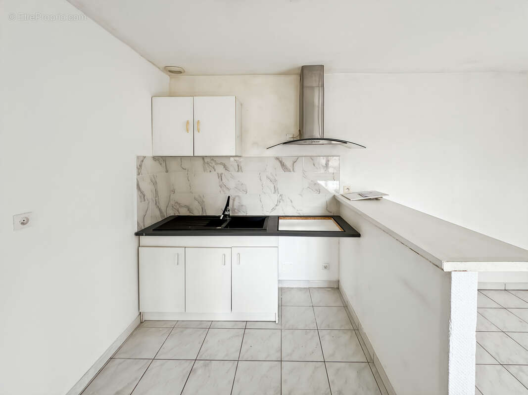 Maison à PAREMPUYRE