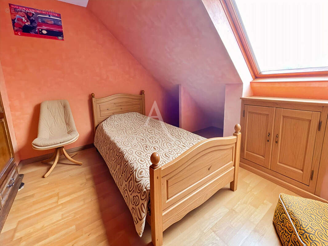 Maison à LE MESNIL-ESNARD