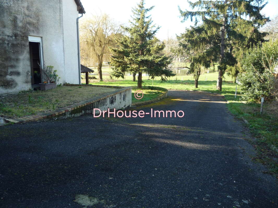 Maison à LA MEMBROLLE-SUR-CHOISILLE