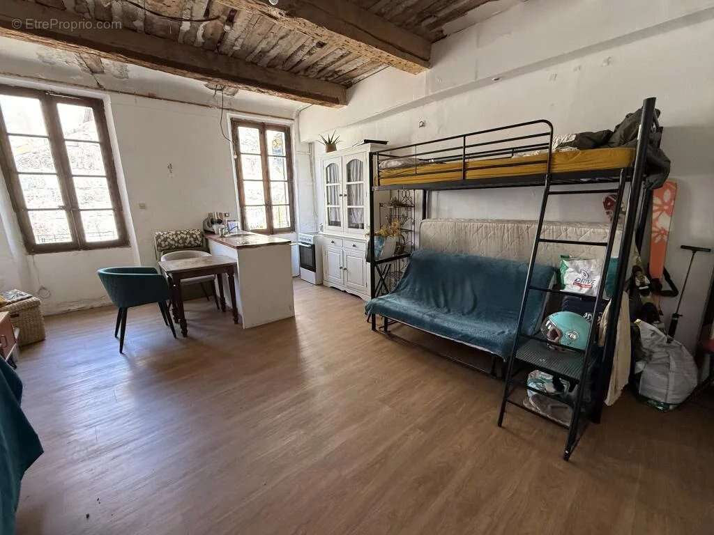 A vendre charmant studio à Tourves - photo 4