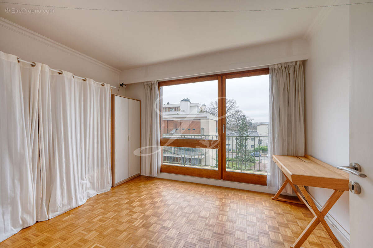 Appartement à MAISONS-LAFFITTE