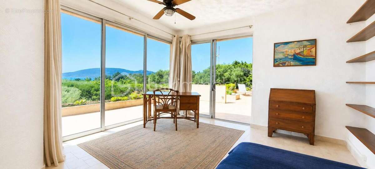 Villa face à la mer - Domaine privé de Cala Rossa - photo 14